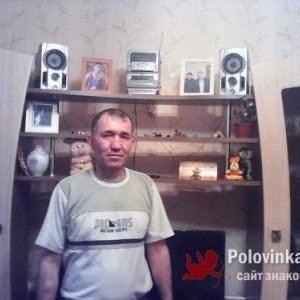 Алег Бозоов, 58 лет
